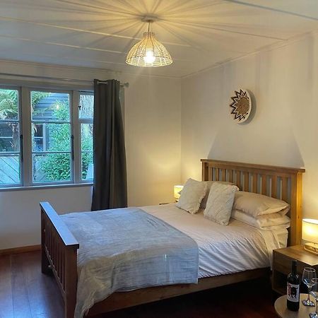 Watts, A Cosy Escape Villa Hamilton Bagian luar foto